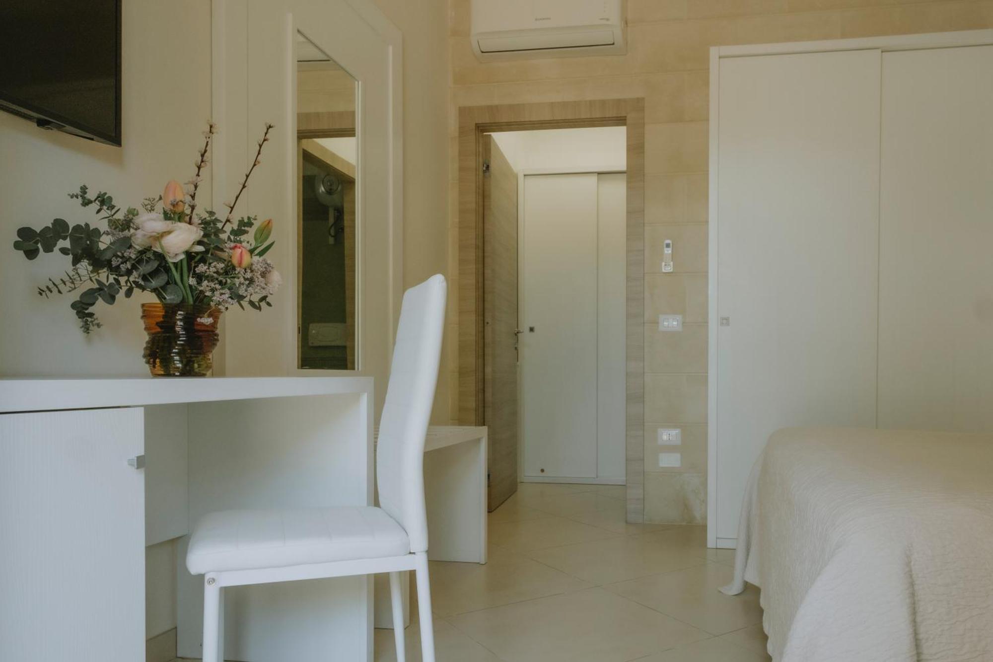 Villa Patrizia Salento Art & Room Porto Cesareo Exterior foto
